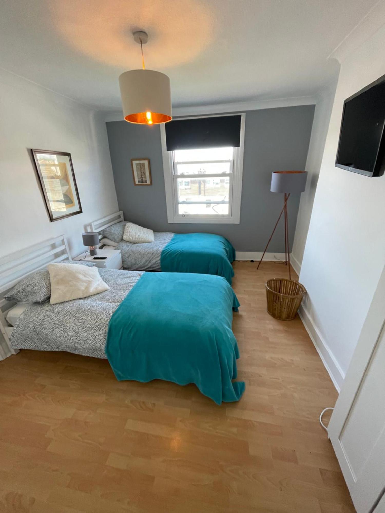 The Palms Brighton Villa Bagian luar foto