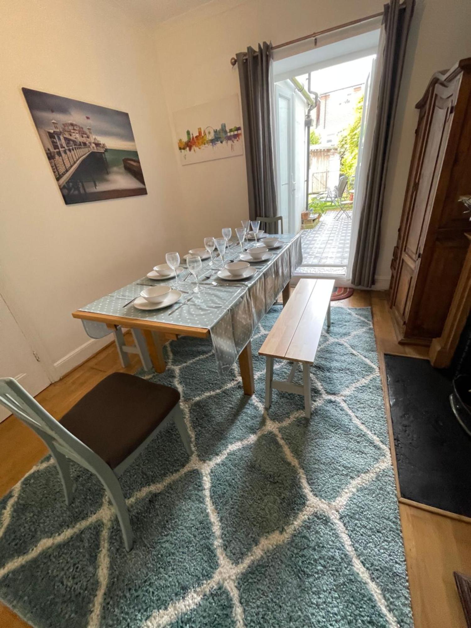 The Palms Brighton Villa Bagian luar foto